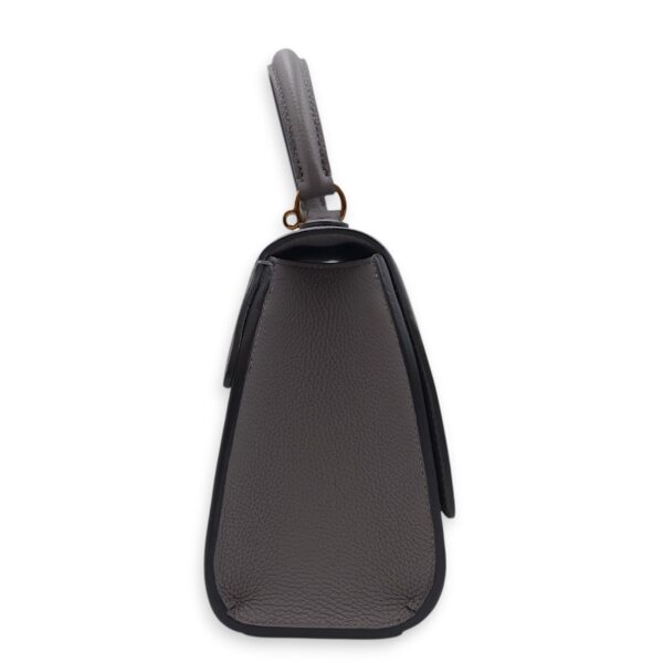 Rejane PM Grey Shoulder Bag in Calfskin, Gold hardware - Image 11