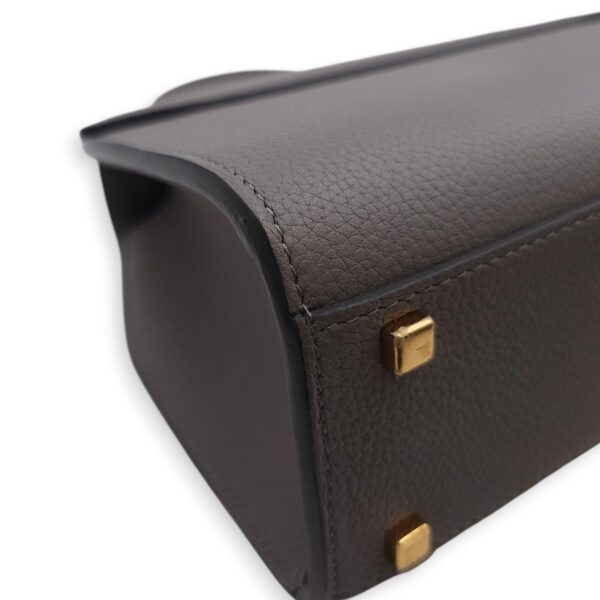 Rejane PM Grey Shoulder Bag in Calfskin, Gold hardware - Image 15
