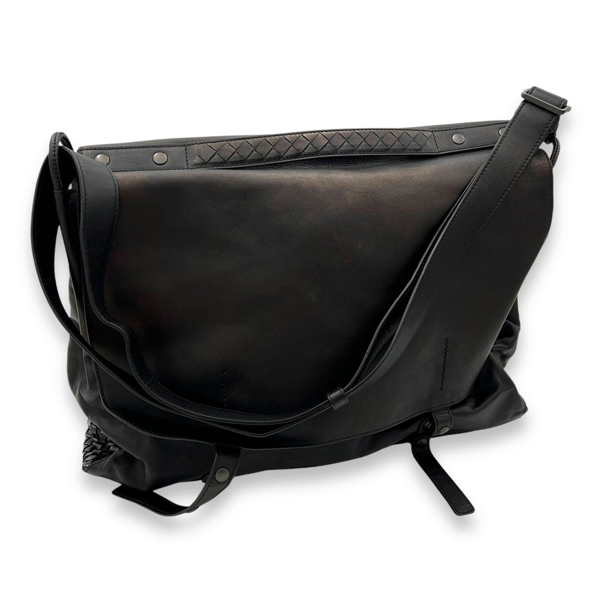 Others dark brown Messenger Bag in Calfskin, Ruthenium hardware - Image 11