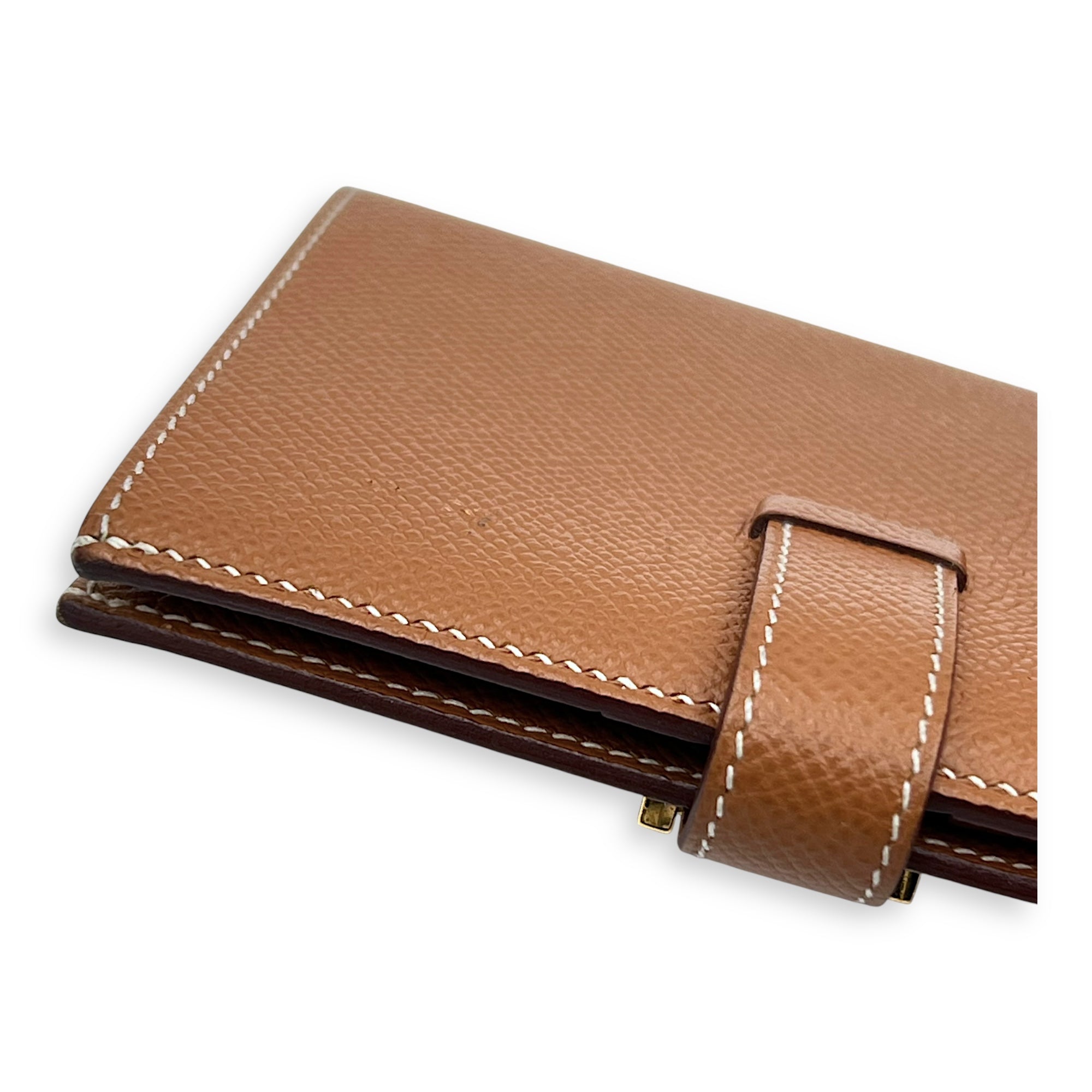 Bearn gold in Epsom, Gold hardware - Image 8