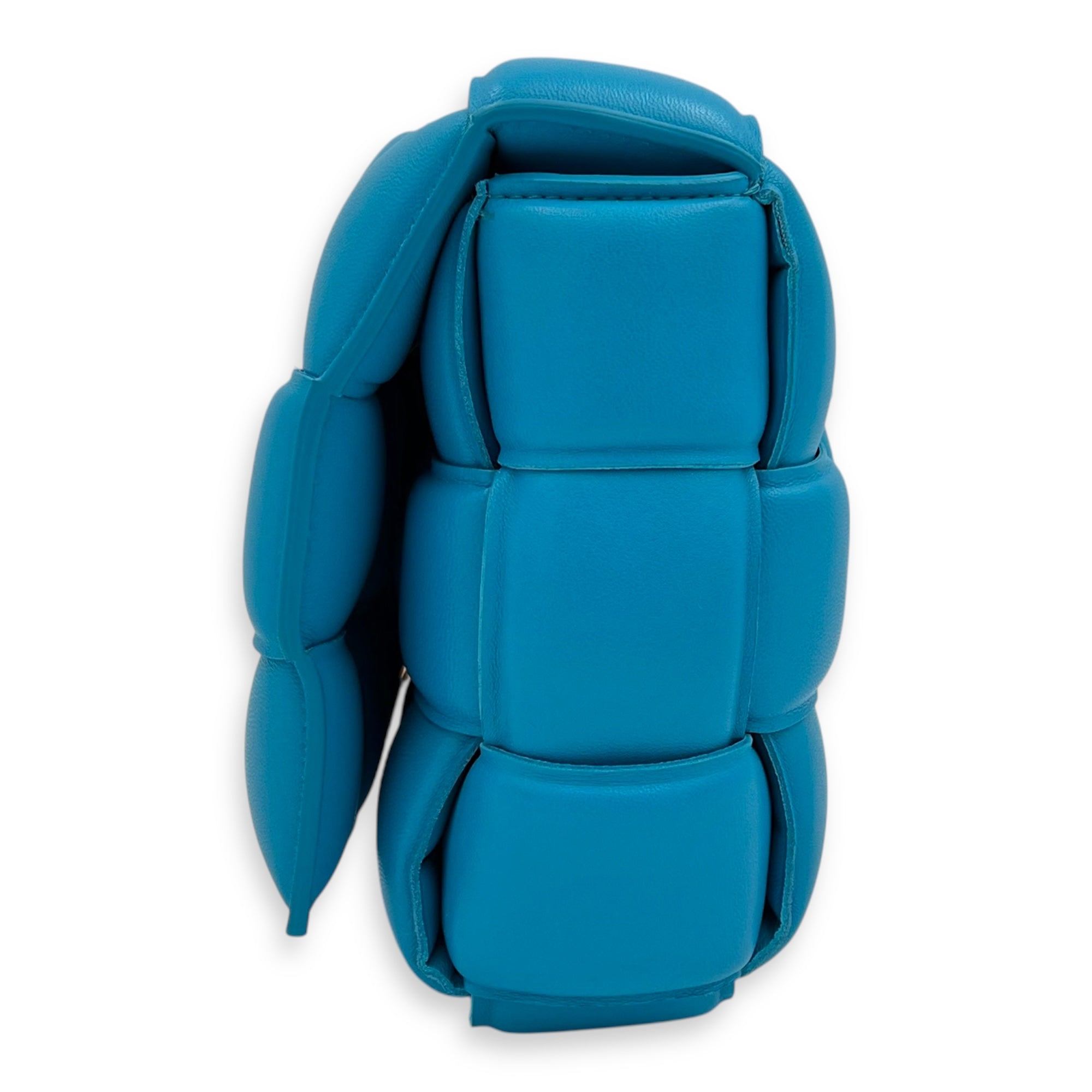 Padded Cassette Shoulder Bag Blue in Lambskin, Gold hardware - Image 5