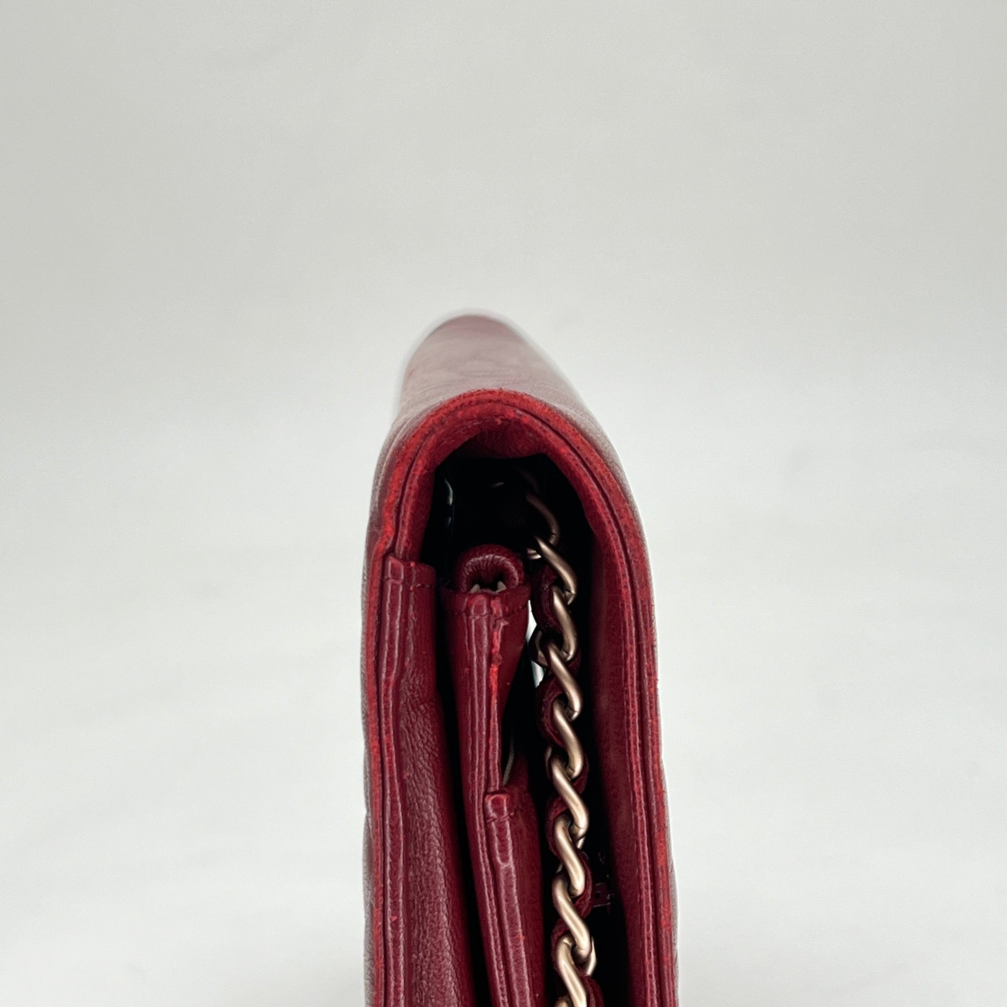 Camellia Red Wallet on Chain in Lambskin, Gold hardware - Image 9