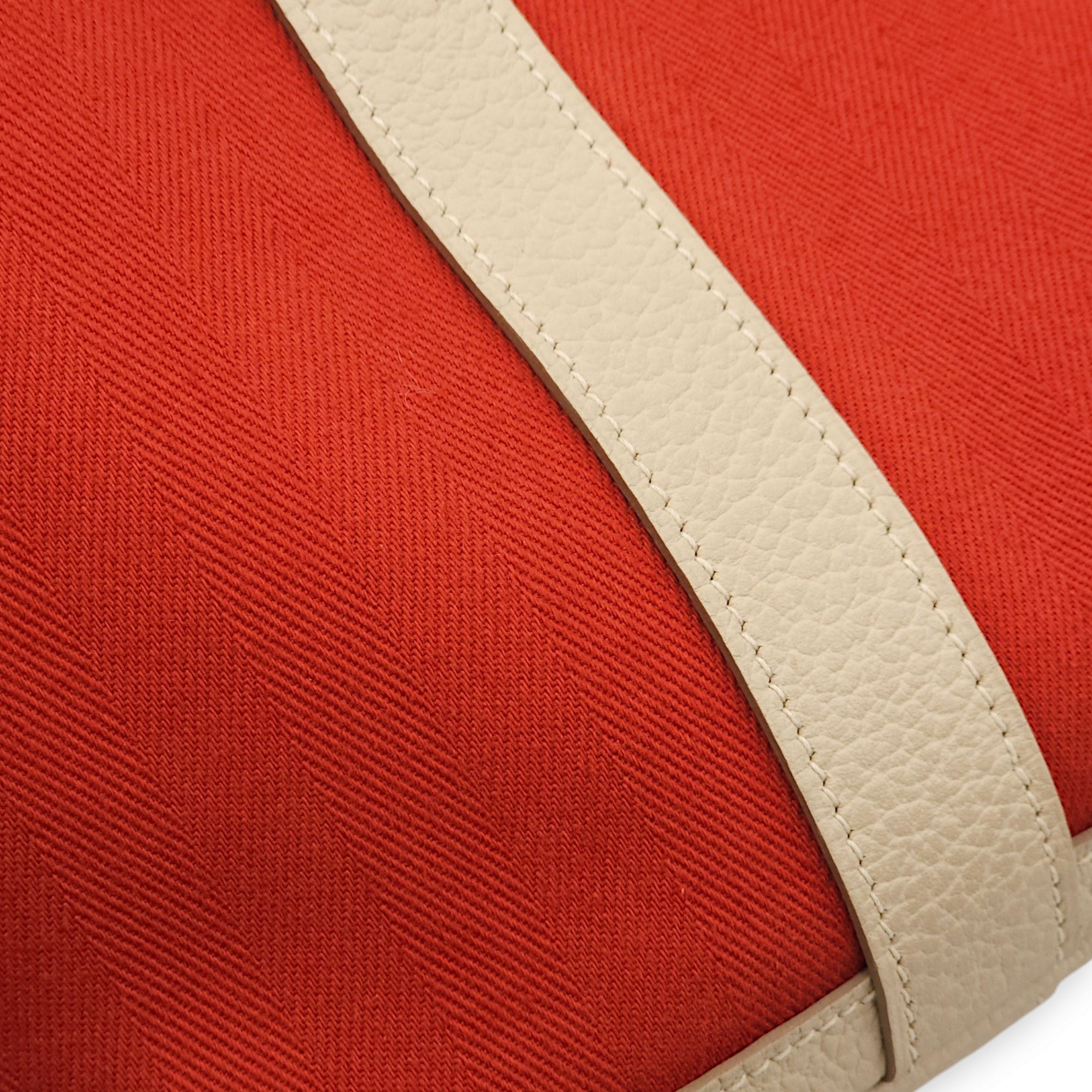 Garden Party 30 Rouge Duchesse/Craie in Toile/Vache Country, Palladium hardware - Image 3