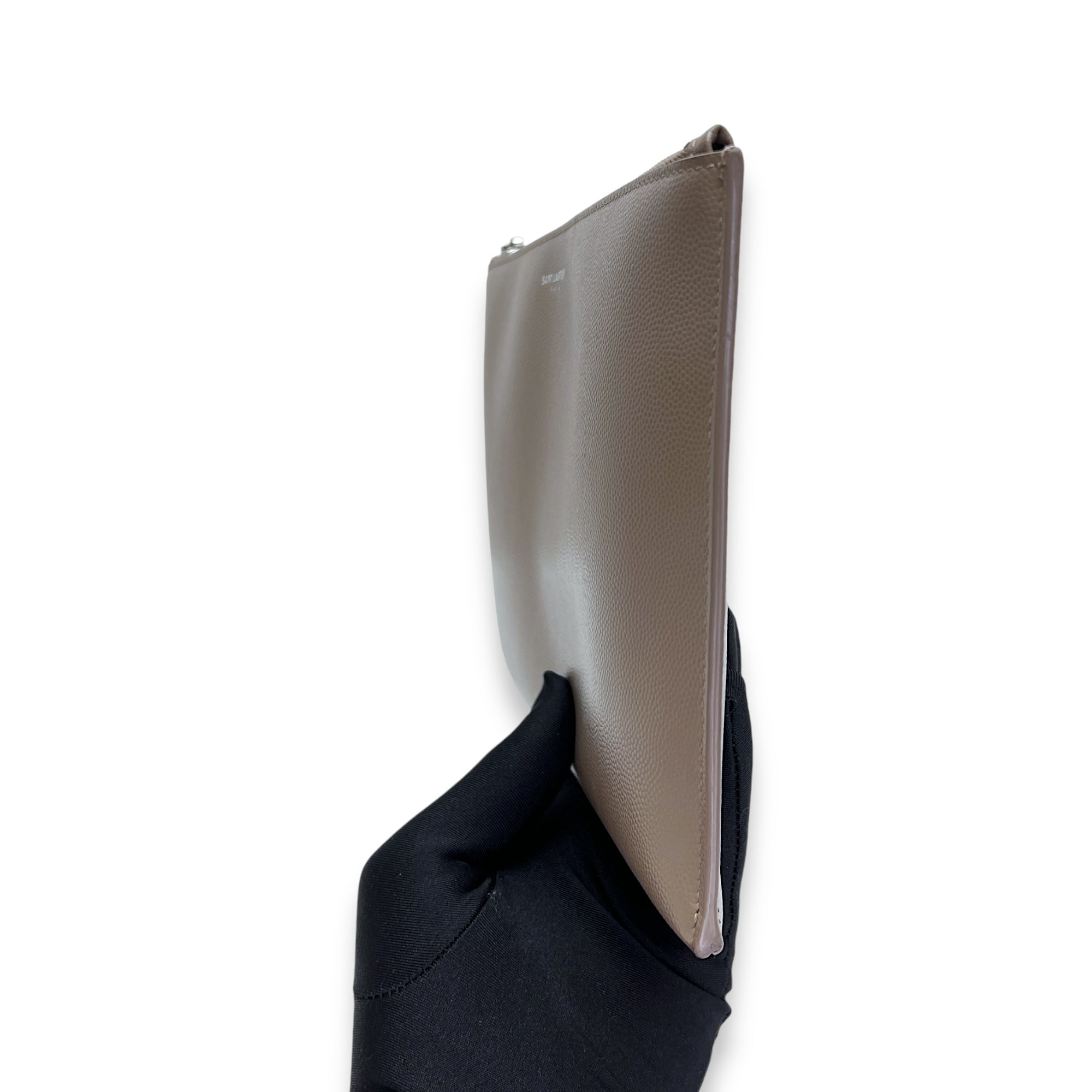 Paris Zipped Beige Pouch in Calfskin, Silver hardware - Image 4