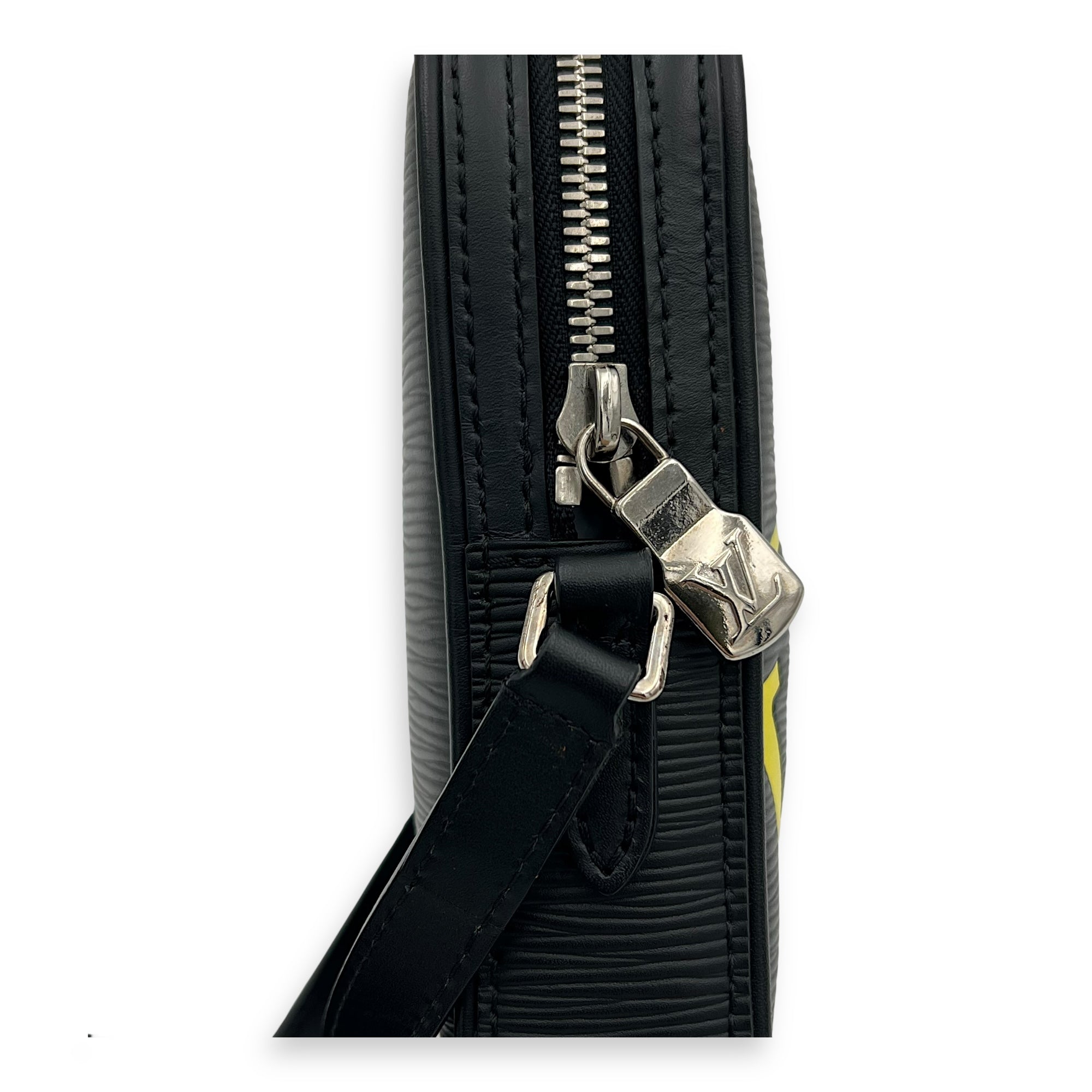 Danube Crossbody Bag Black in Epi Leather, Silver hardware - Image 8