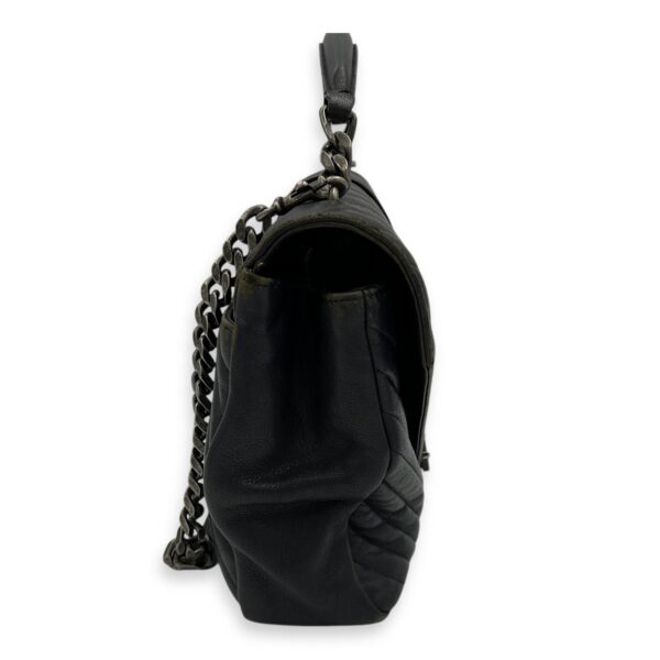 College Large Grey Shoulder Bag in Calfskin, Silver hardware - Image 5