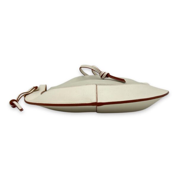 Horseshoe Crossbody Bag White in Calfskin, Gold hardware - Image 6