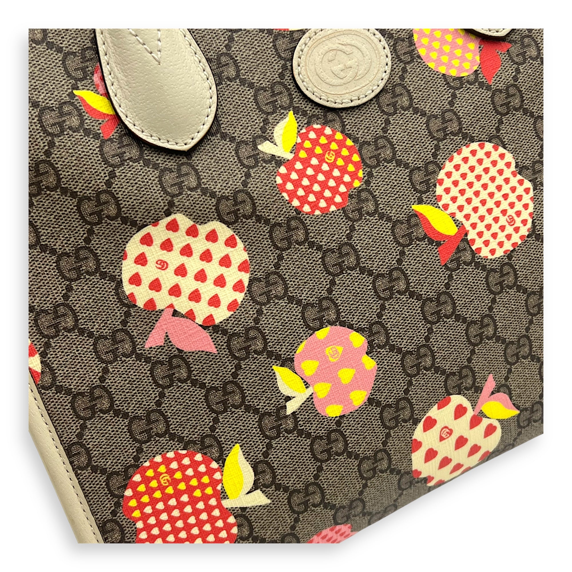 GG Supreme Tote Bag Brown in Coated Canvas, Gold hardware - Image 9