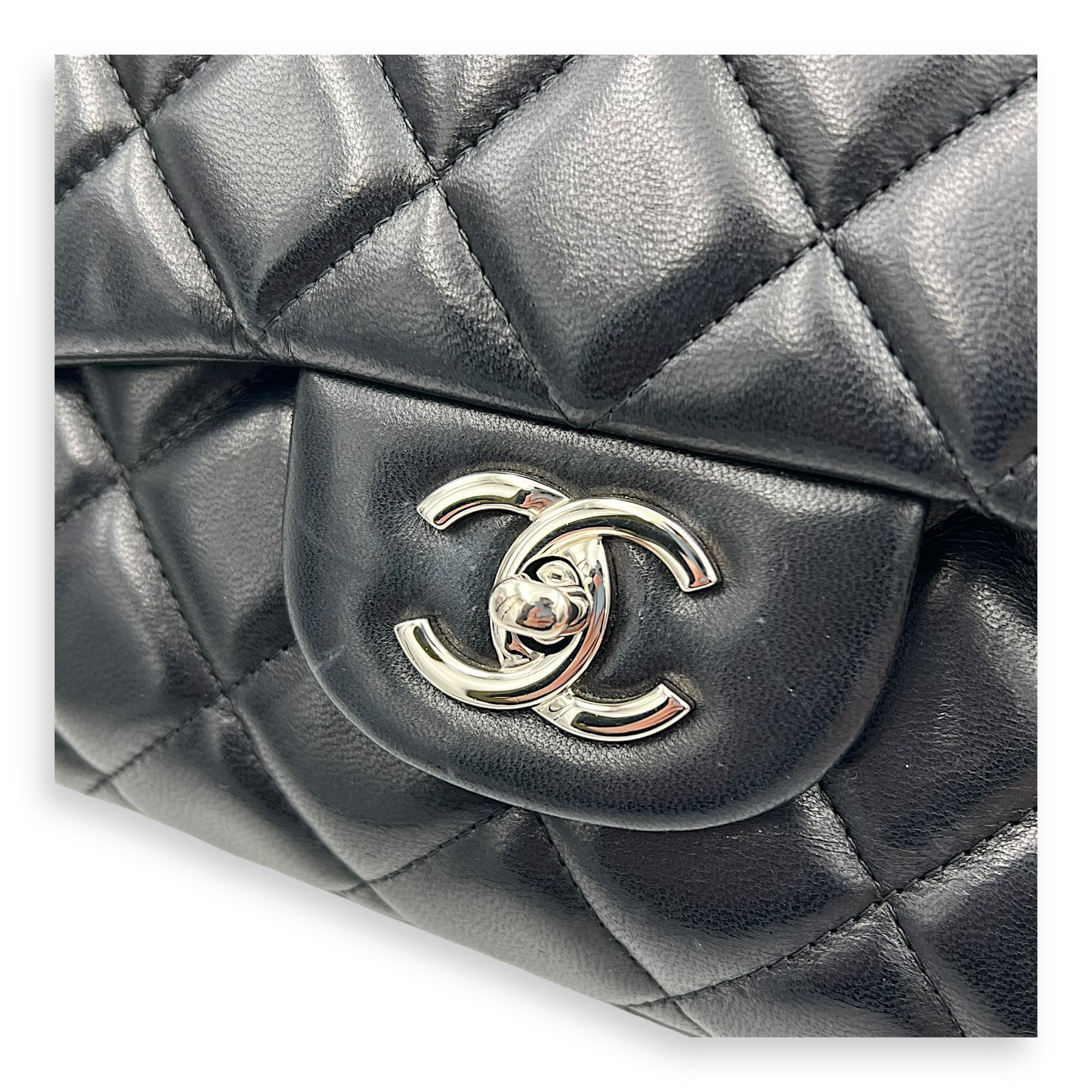 Classic Maxi Black Shoulder Bag in Lambskin, Silver hardware - Image 14