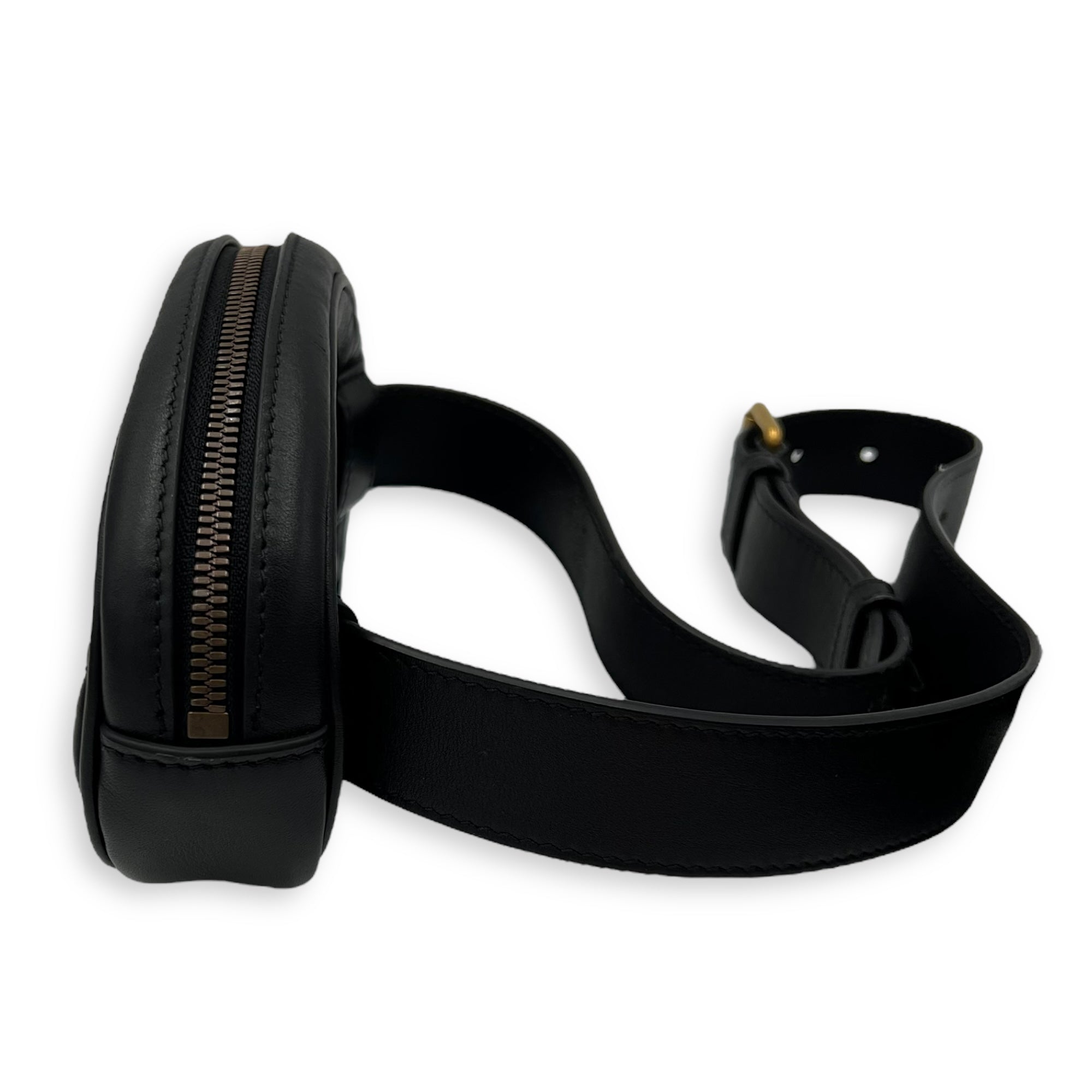 GG Marmont Belt Bag Black in Calfskin, Gold hardware - Image 5