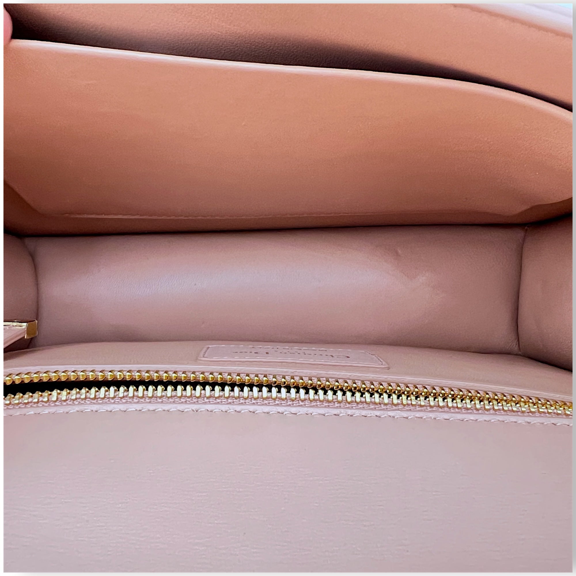 Montaigne 30 Shoulder bag in Calfskin, Gold Hardware - Image 14