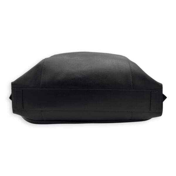 Antigona Maxi Black Duffle Bag in Calfskin, Silver hardware - Image 6