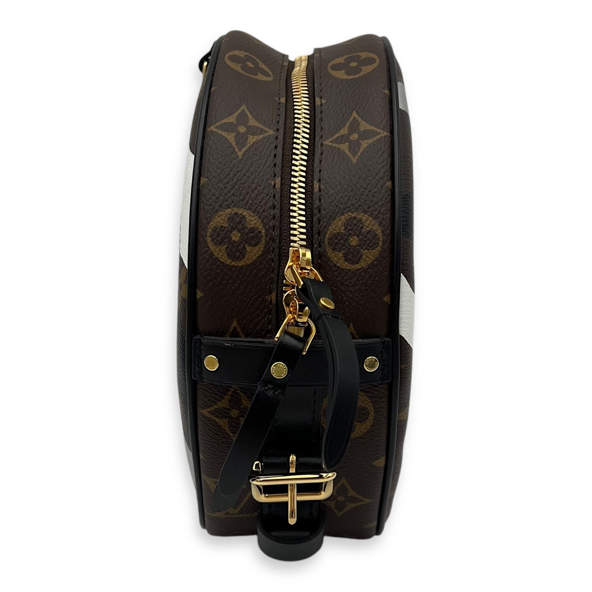 X LOL Boite Chapeau Souple MM Brown Crossbody Bag in Monogram Coated Canvas, Gold hardware - Image 4