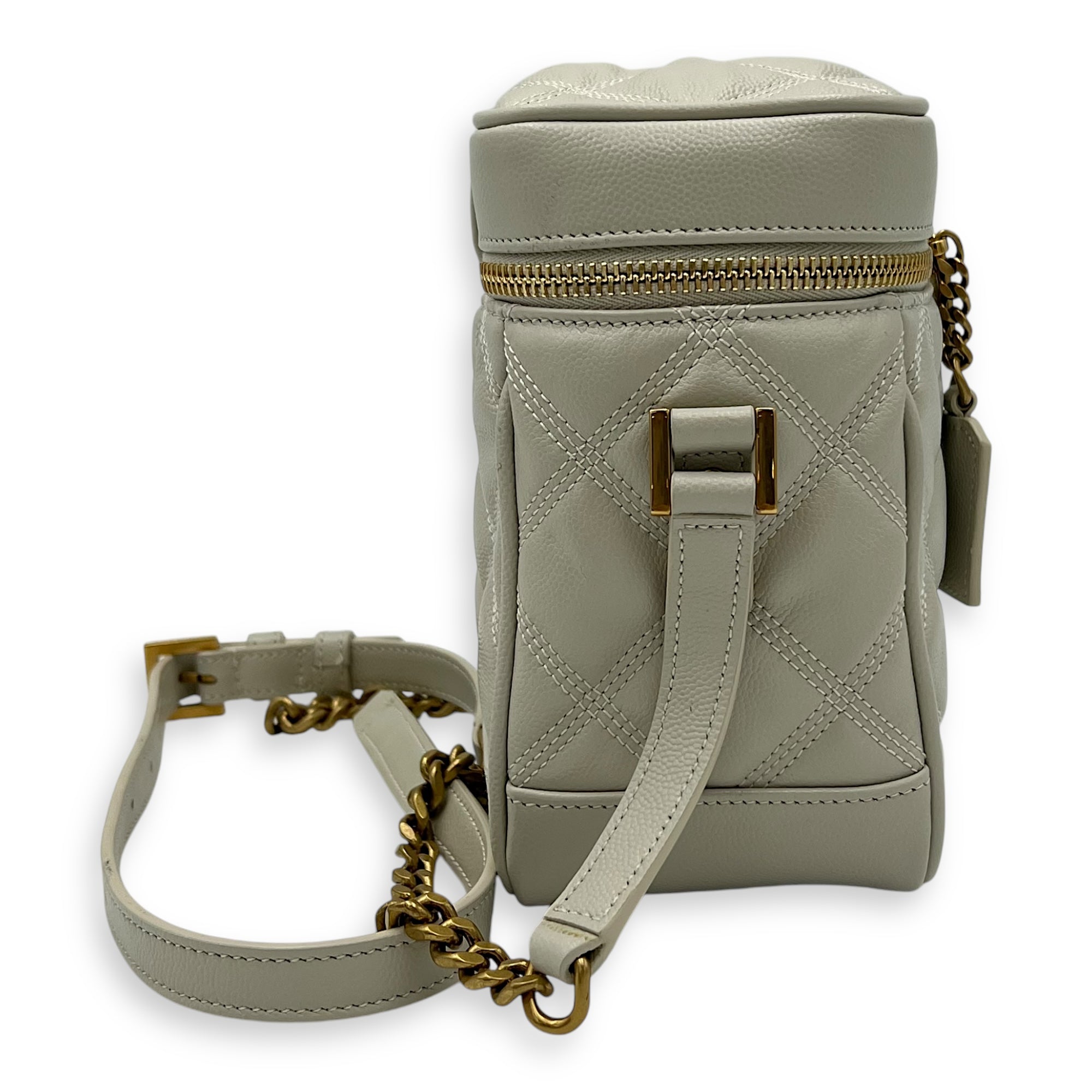 Quilted 80's Vanity Bag White in Calfskin, Gold hardware - Image 5