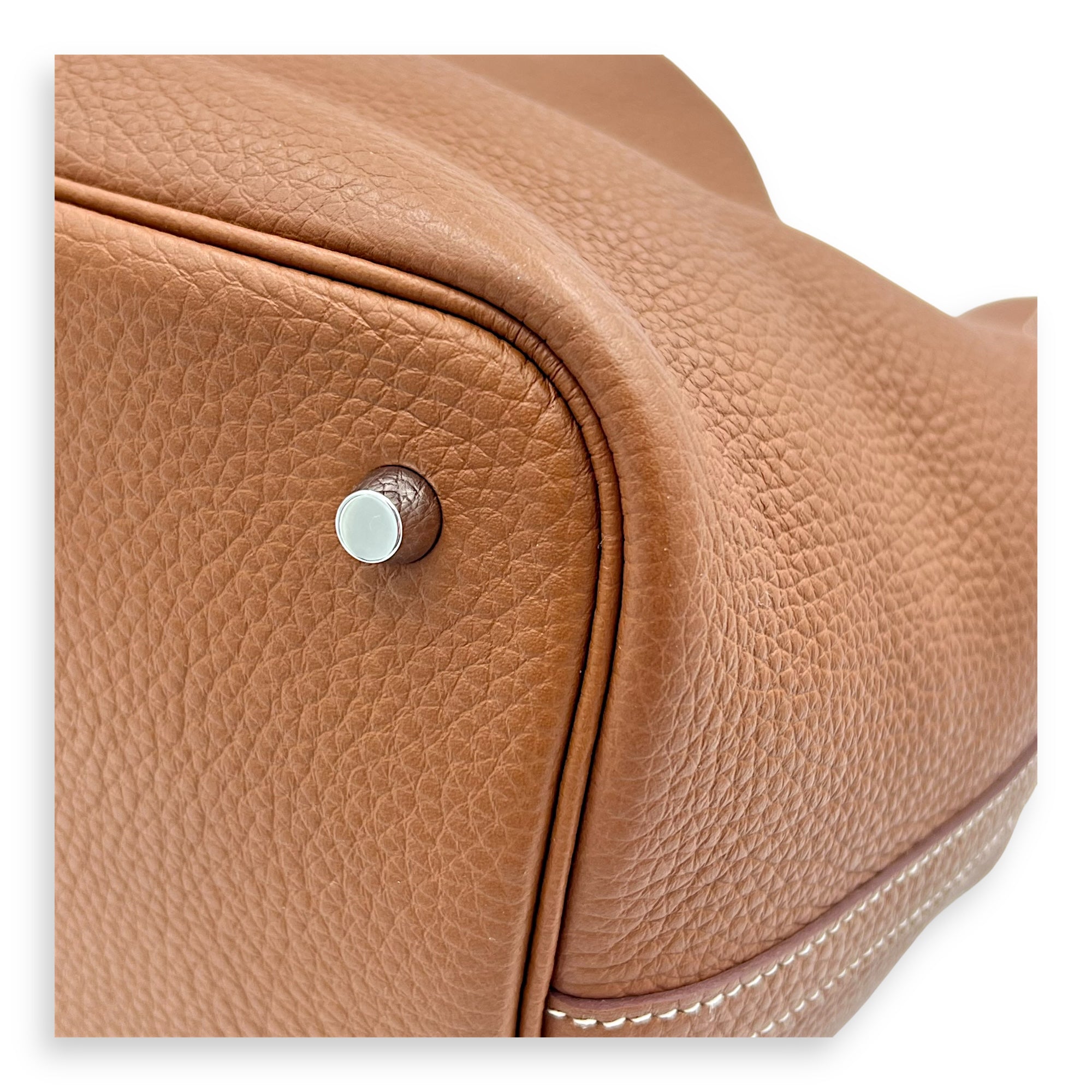 Picotin 22 Gold Top Handle Bag in Clemence, Palladium hardware - Image 10