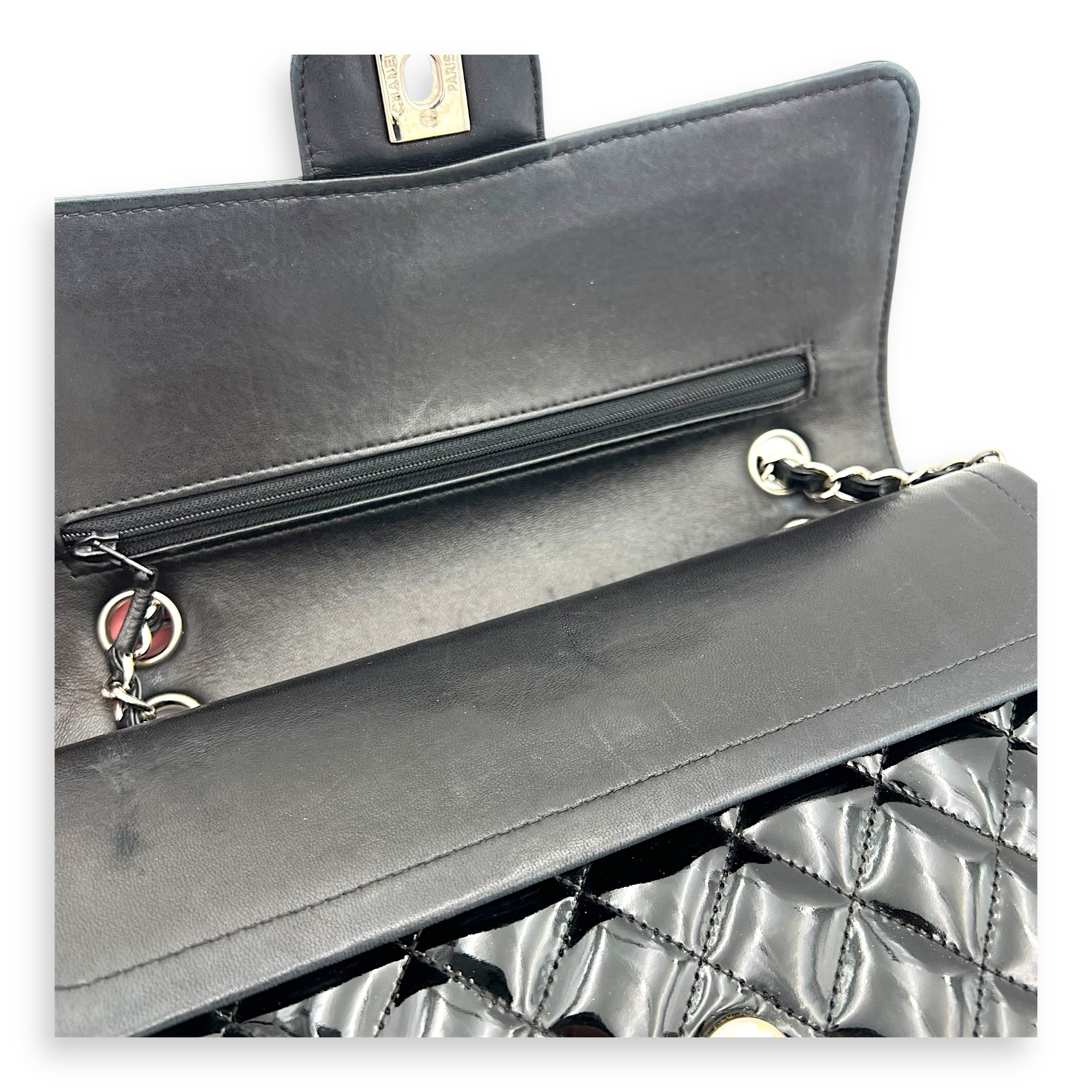Classic Medium Black Shoulder Bag in Patent Leather, Silver hardware - Image 11