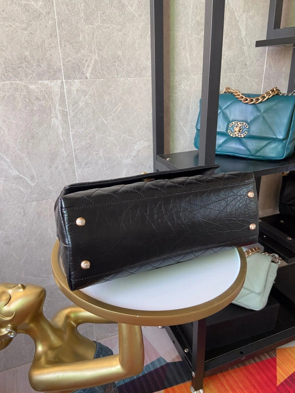 SmartChoice CHANEL COCO HANDLE BAG 1052 - Image 5