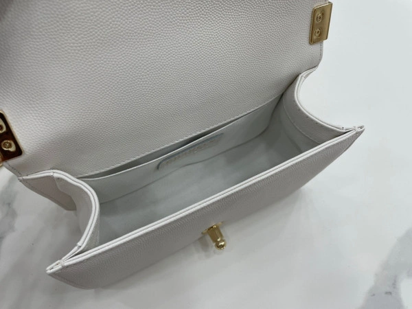 AllSeason CHANEL BOY BAG 223 - Image 9