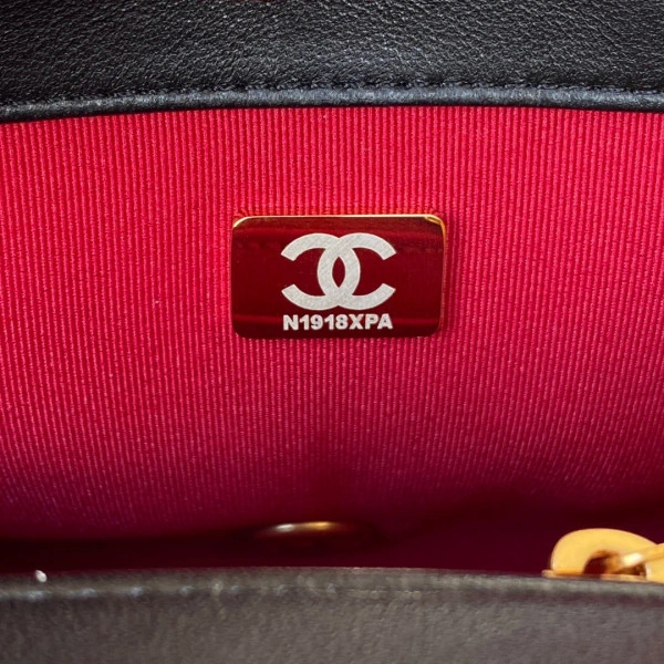 StreetReady CHANEL FLAP BAG 458 - Image 9