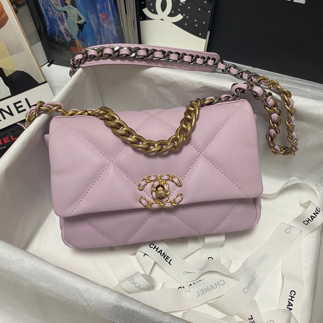 HighQuality CHANEL 19 FLAP BAG 64