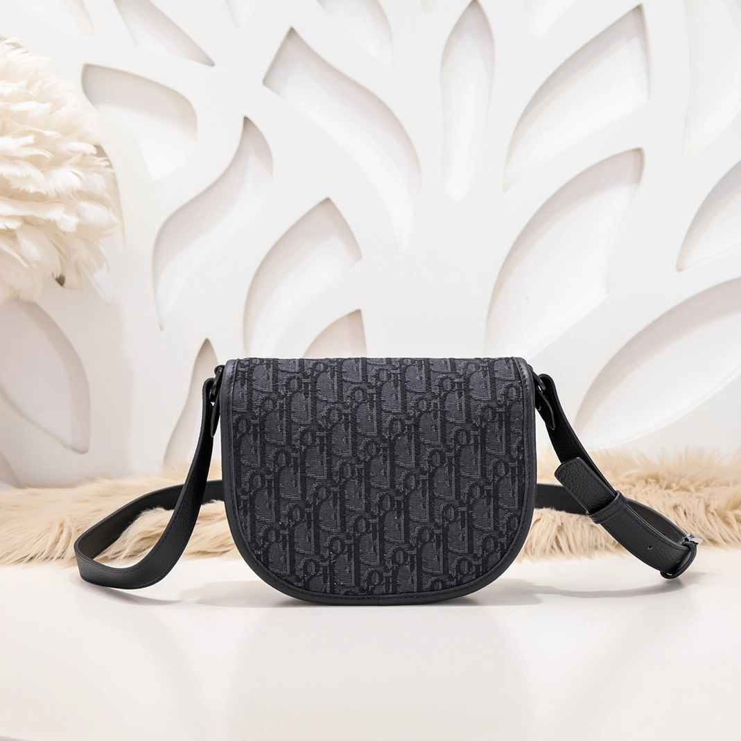 Breathable 2636 Christian Dior AAA Man Messenger Bags