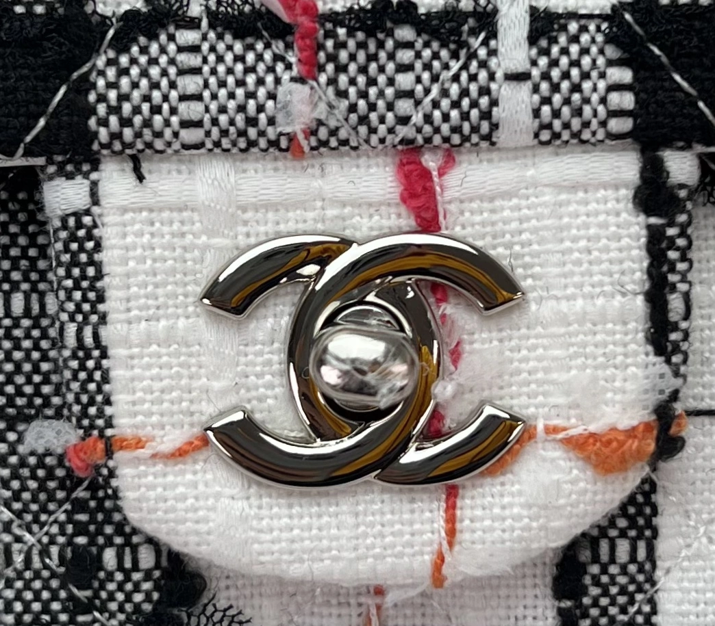 Chanel AAA Quality Messenger Bags For Women Practical 7786 - Image 4