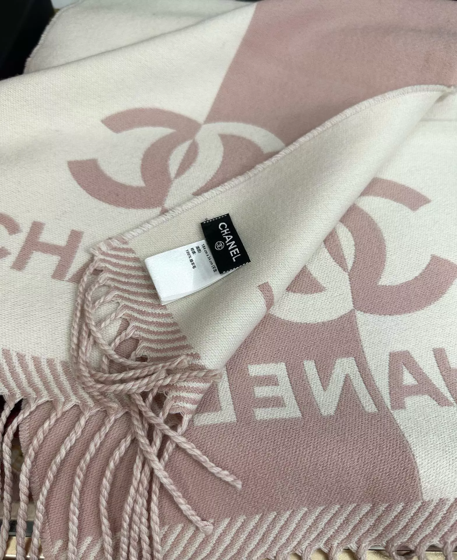 Chanel Scarves For Women Durable 3573 - Image 4