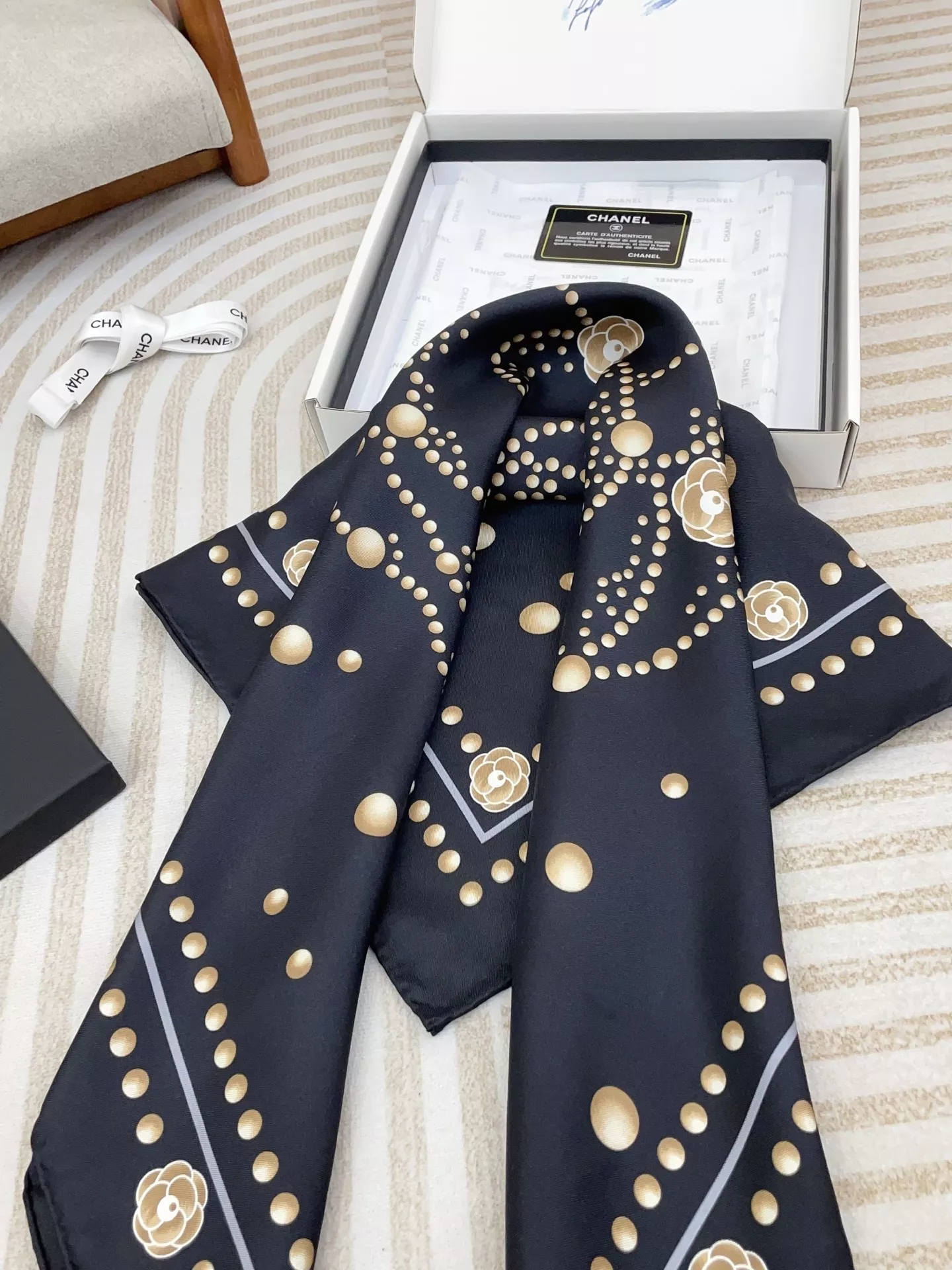 Chanel Silk Squares Popular 9118 - Image 3