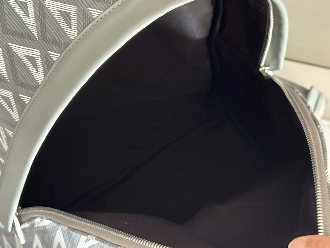 Christian Dior AAA Man Backpacks EyeCatching 2677 - Image 8