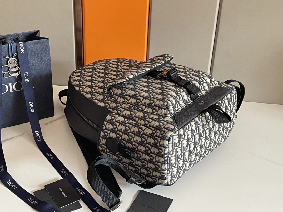 Christian Dior AAA Man Backpacks GoodFit 2246 - Image 4