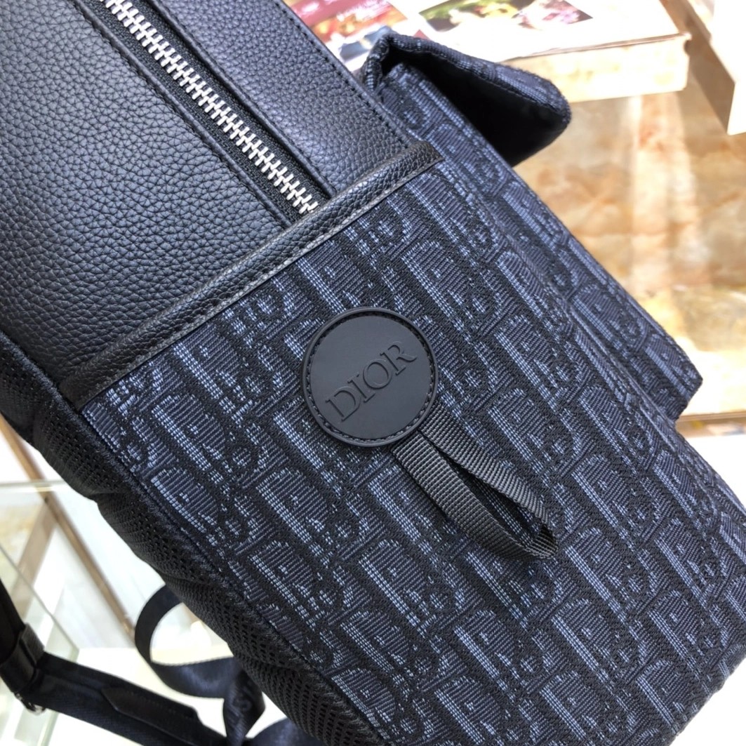 Christian Dior AAA Man Backpacks Minimalist 6298 - Image 4