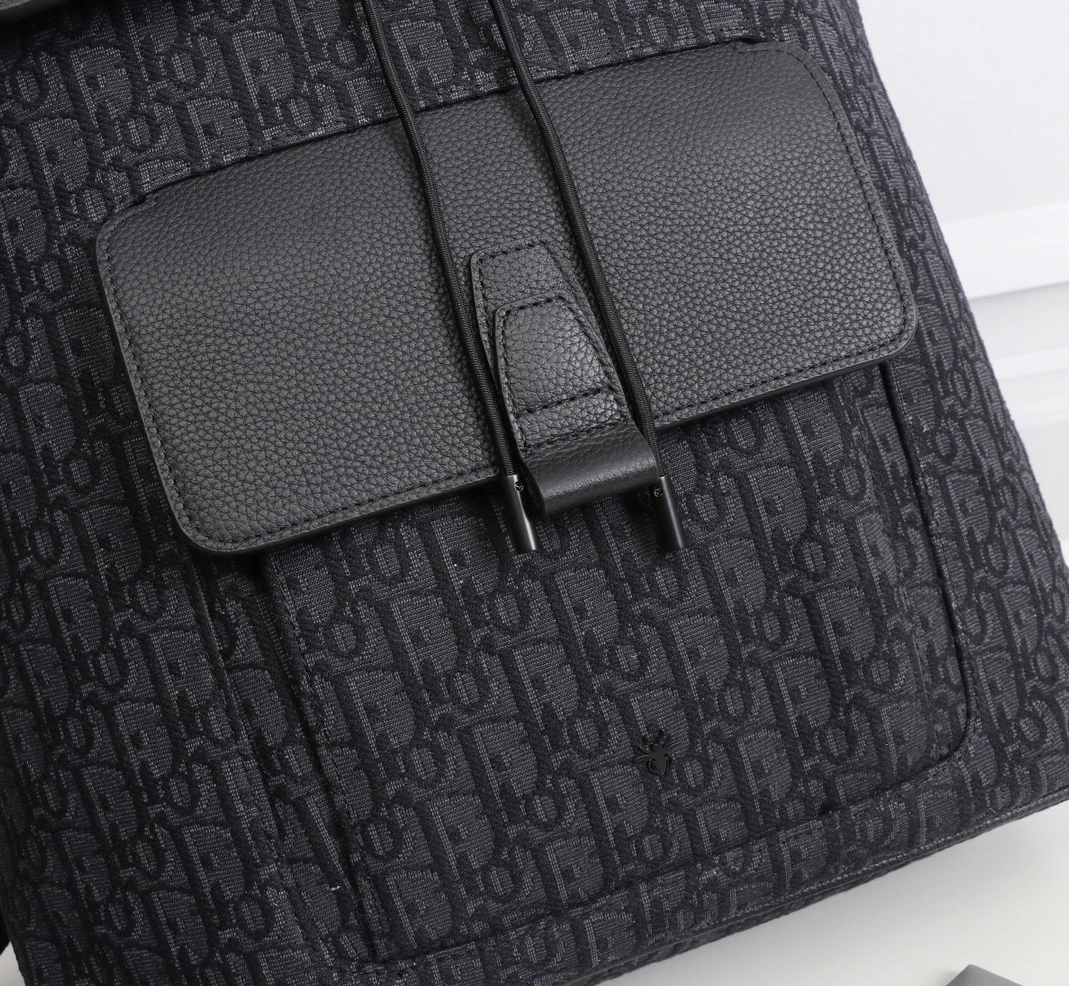 Christian Dior AAA Man Backpacks Practical 8771 - Image 4