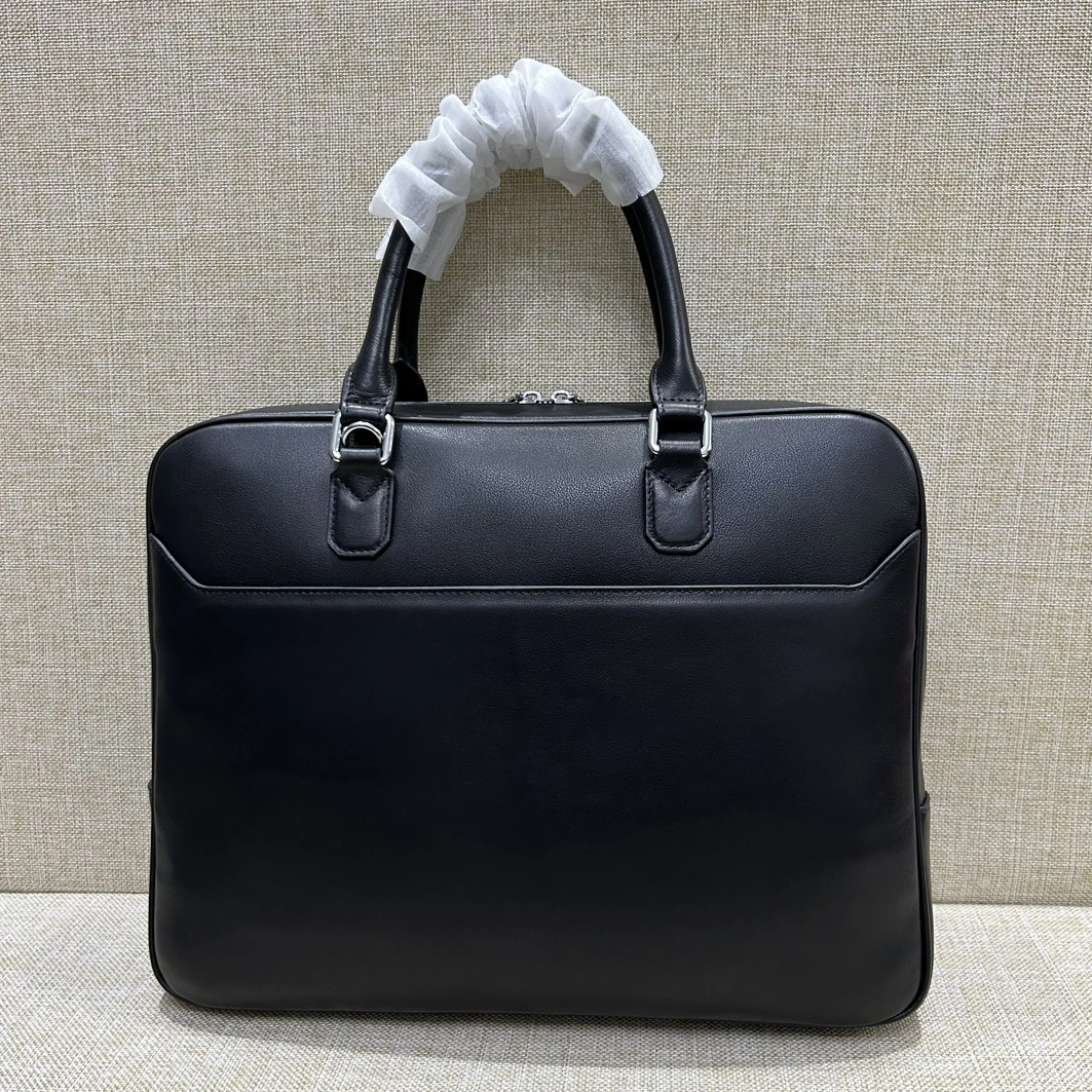Christian Dior AAA Man Handbags Comfortable 4289