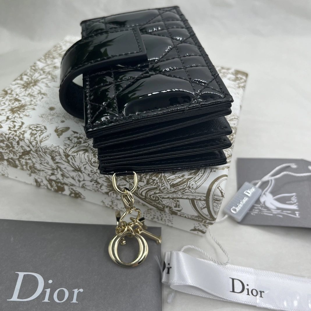 Christian Dior AAA Quality Card Case For Women Popular 8460