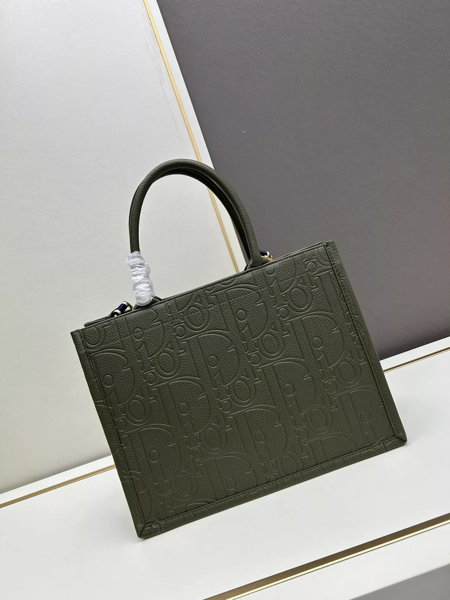 Christian Dior AAA Quality Handbags For Women Bright 2563 - Image 3