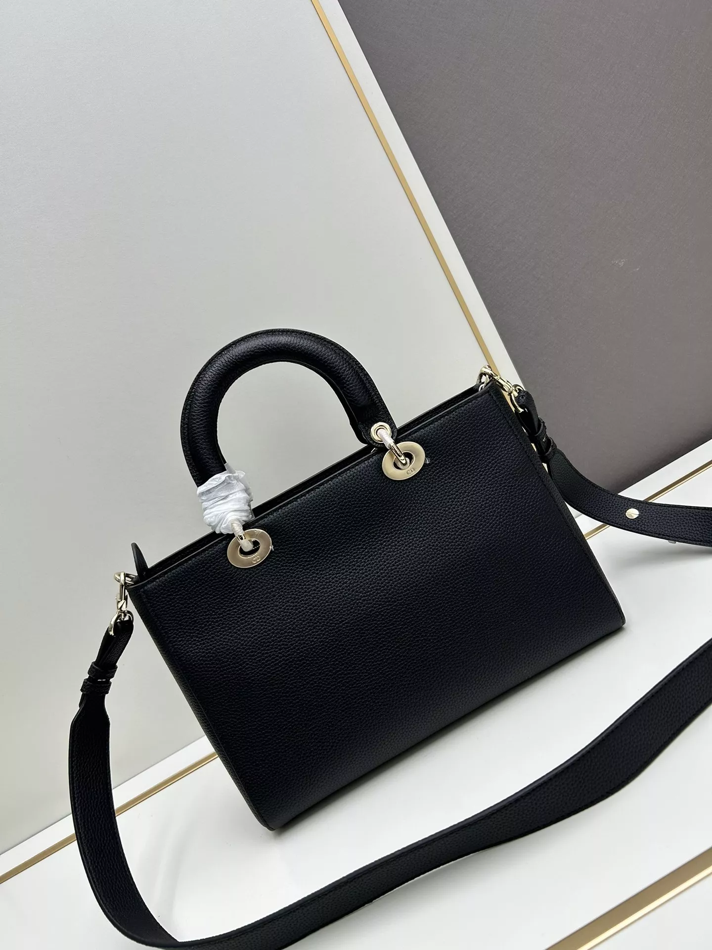 Christian Dior AAA Quality Handbags For Women Durable 9381 - Image 3