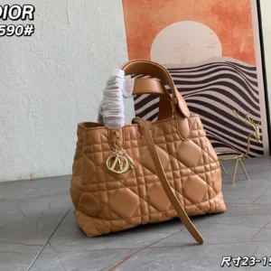 Christian Dior AAA Quality Handbags For Women HighQuality 1213