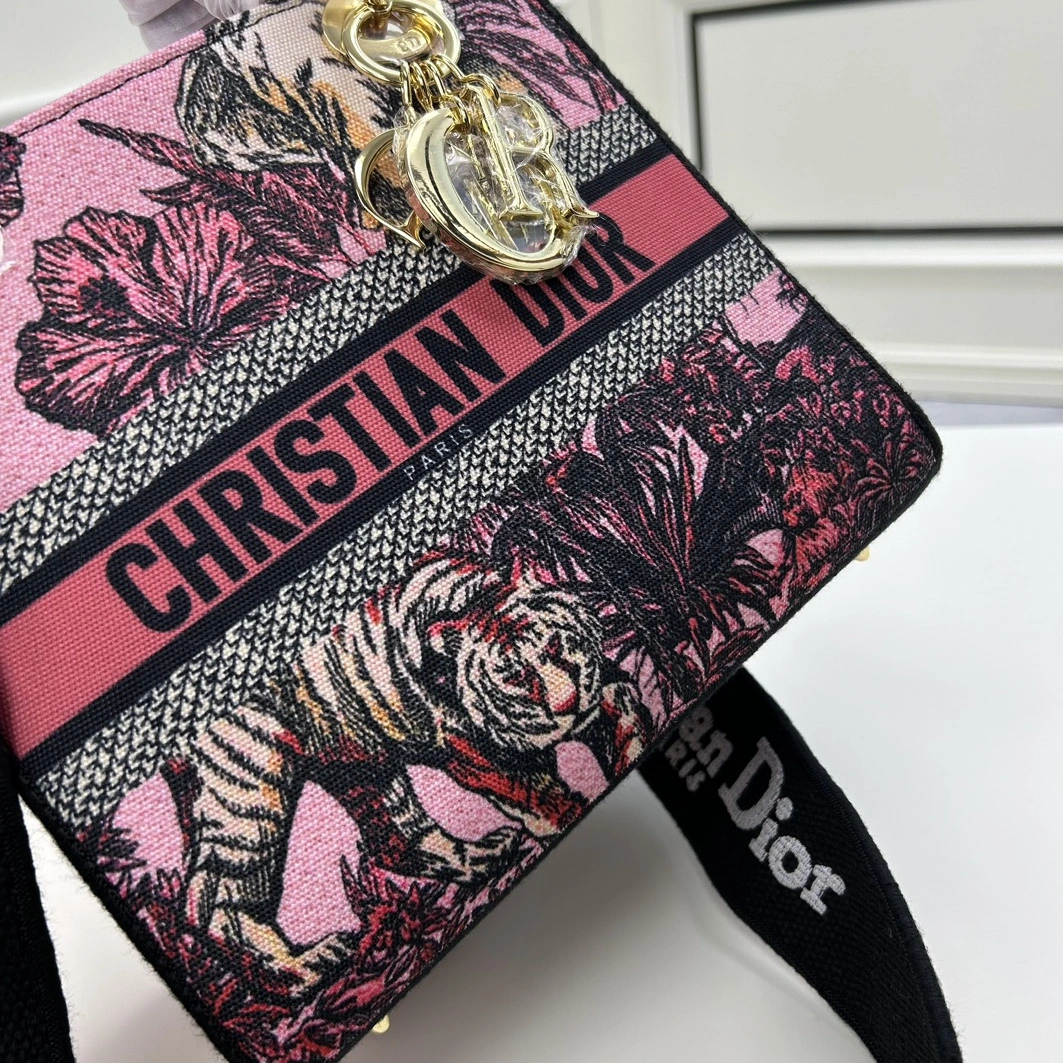 Christian Dior AAA Quality Handbags For Women Sophisticated 7600 - Image 4