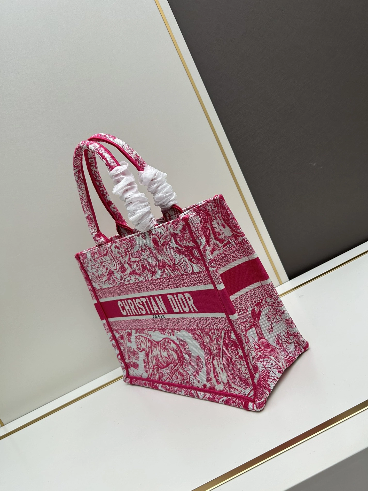 Christian Dior AAA Quality Tote-Handbags For Women Durable 9962