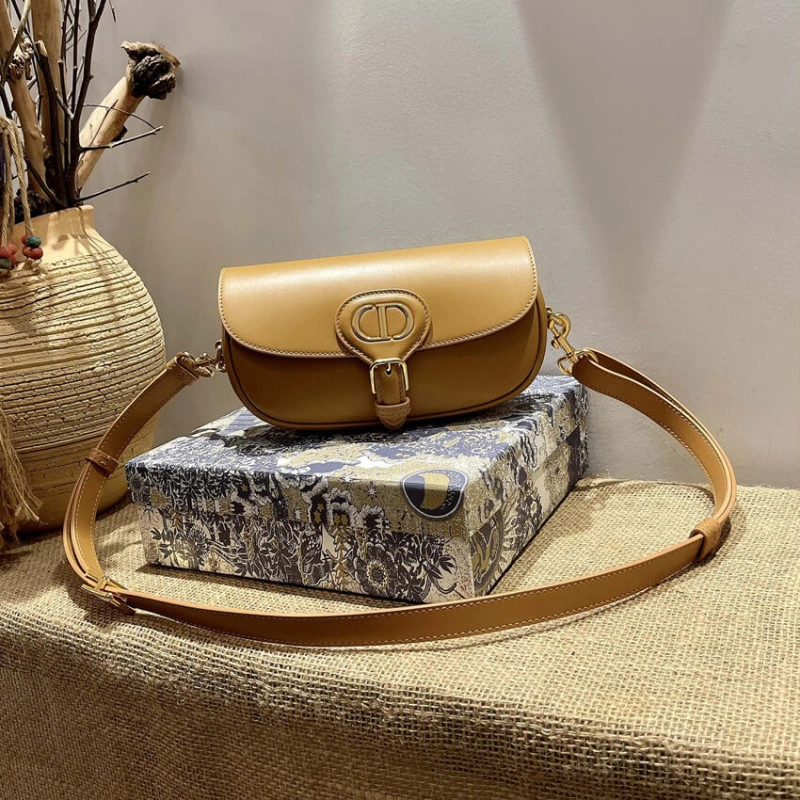 Adjustabl Christian Dior Bobby East-West Bag M9327 in Amber Box Calfskin - Image 10