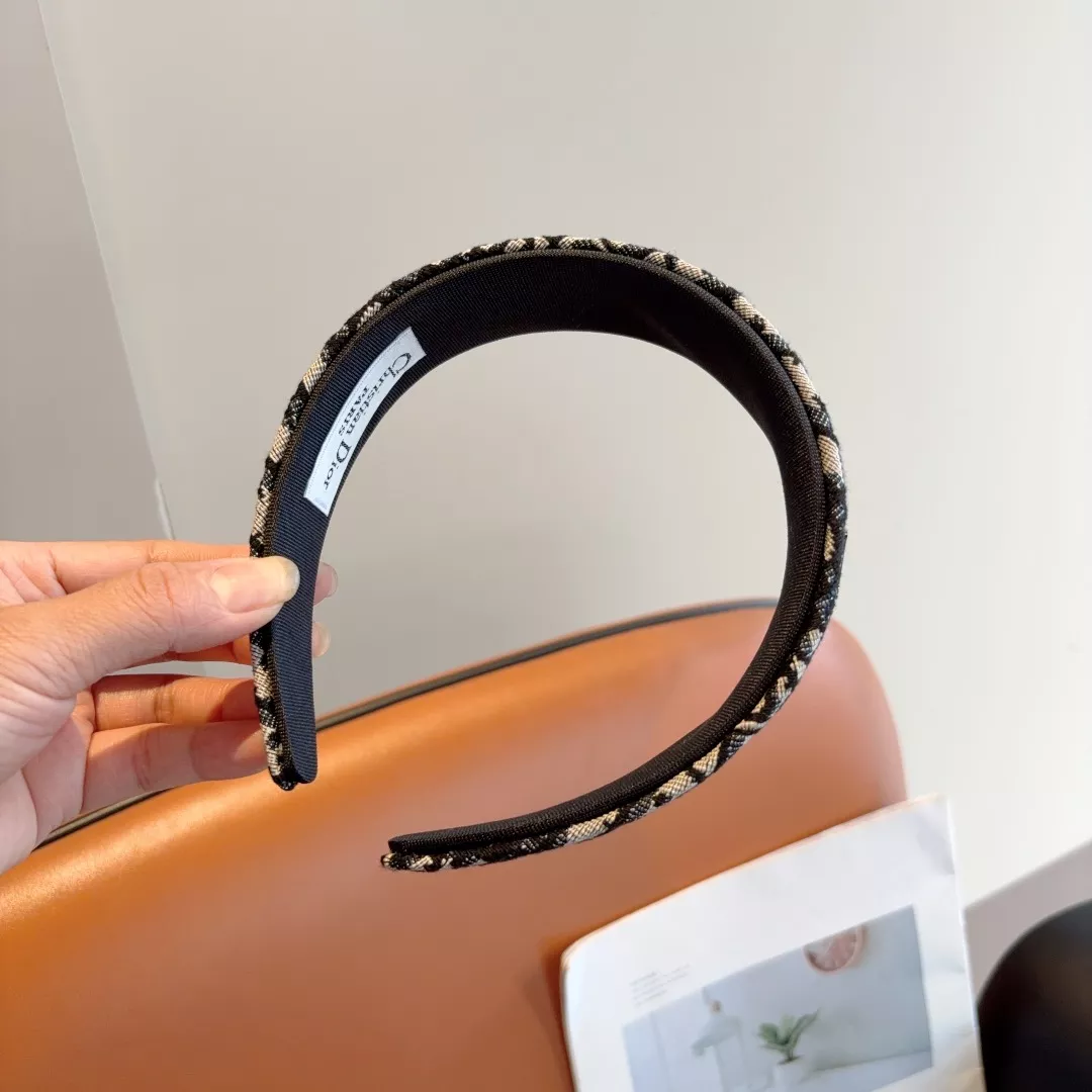 Christian Dior Headband For Women ModernLook 4191 - Image 5