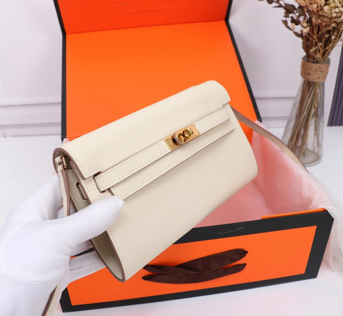 Classic 5796 Hermes AAA Quality Messenger Bags For Women - Image 3