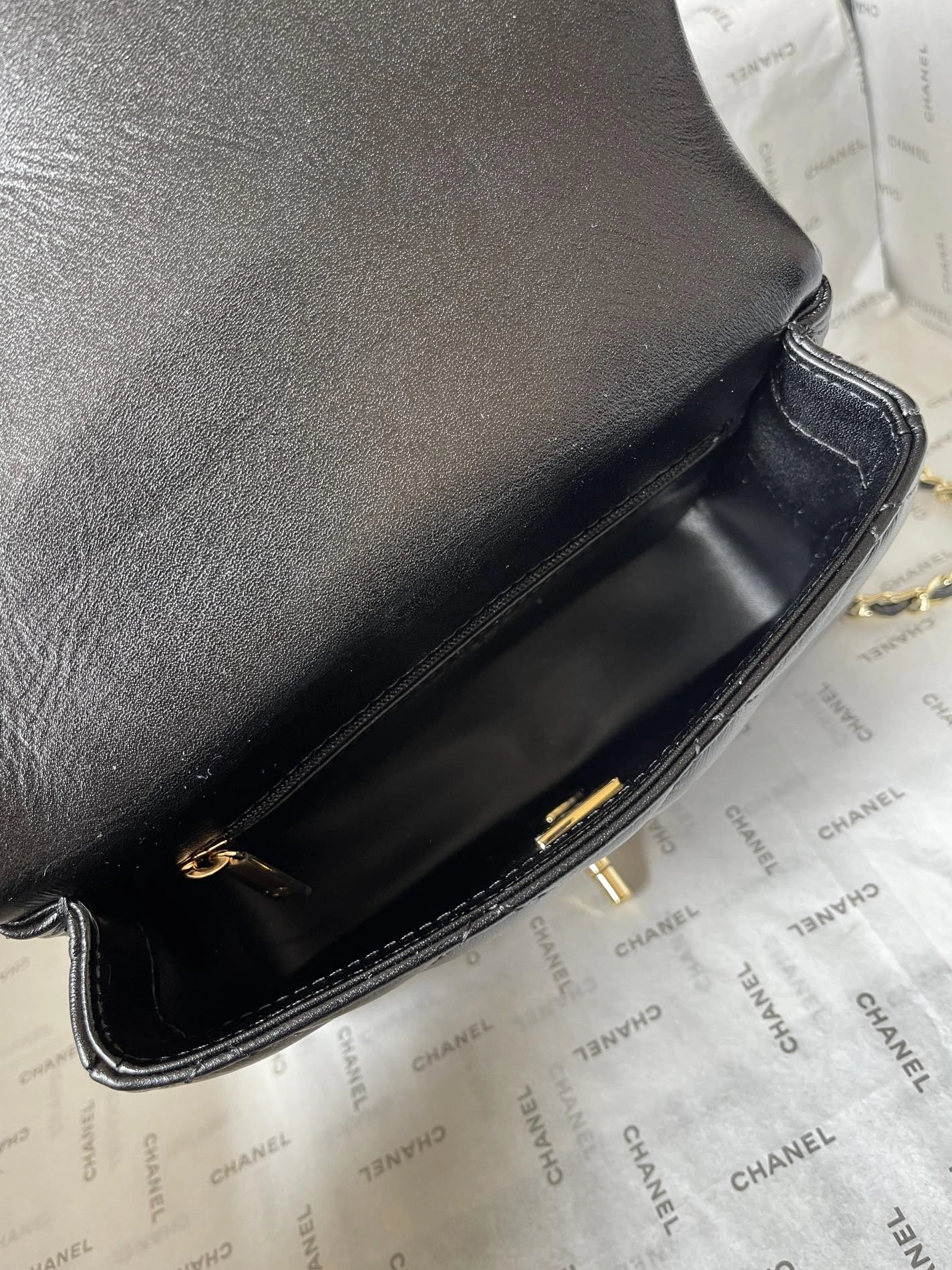 Compact 4387 Chanel AAA Quality Messenger Bags For Unisex - Image 7