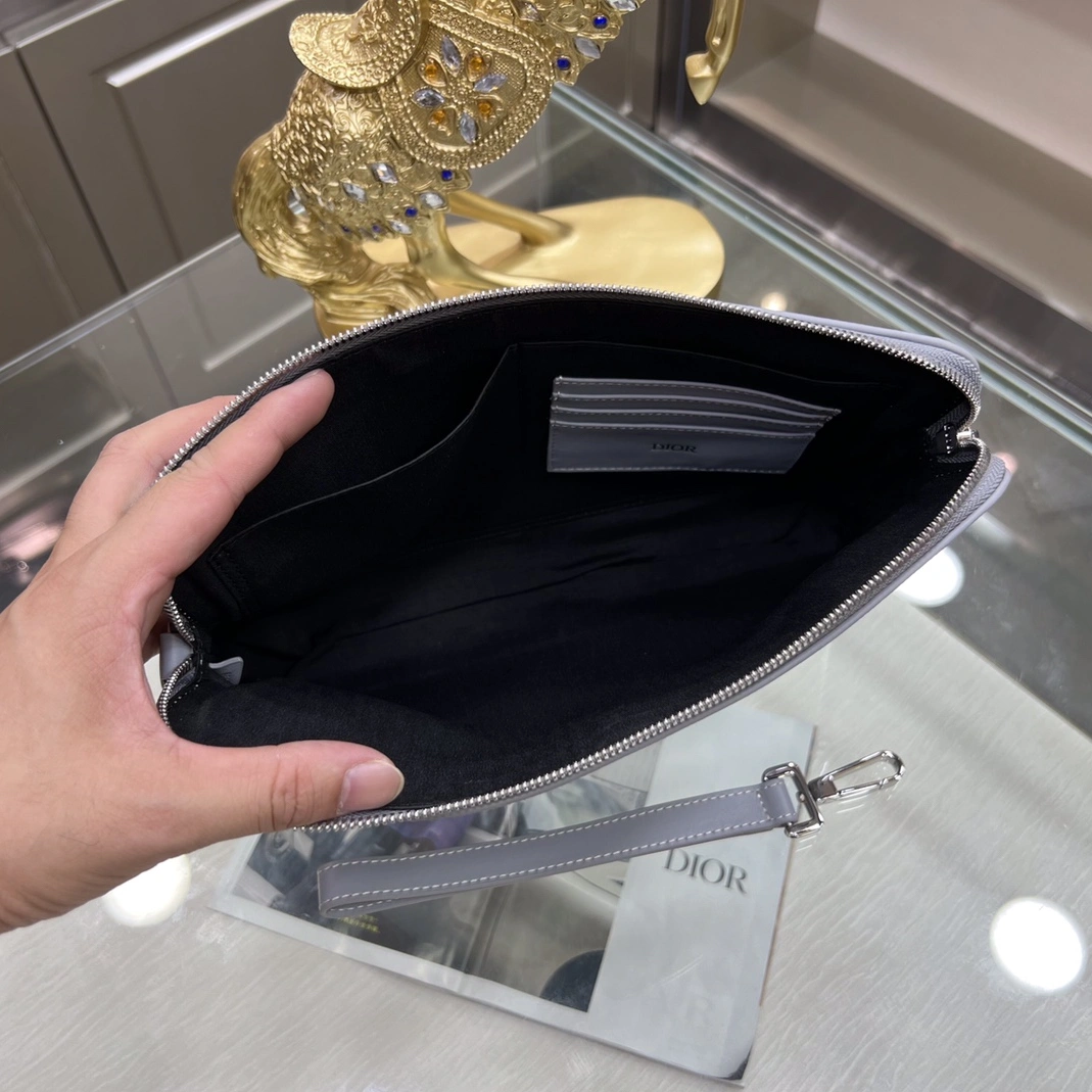 DailyWear 418 Christian Dior AAA Man Wallets - Image 7