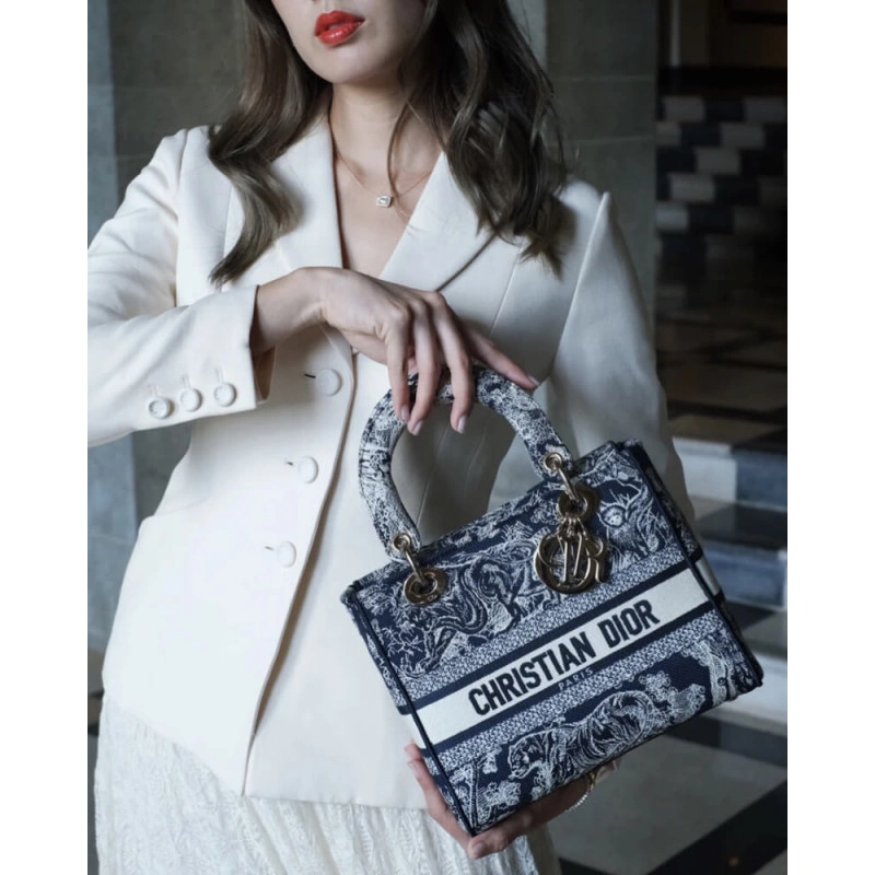 Dust bag Dior Medium Lady D-Lite Bag Blue Toile de Jouy Reverse Embroidery - Image 3