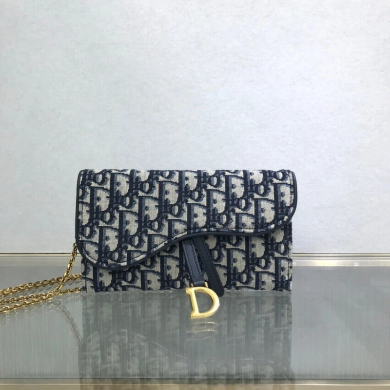 3 patch p Dior Saddle Wallet Blue Oblique Jacquard - Image 4