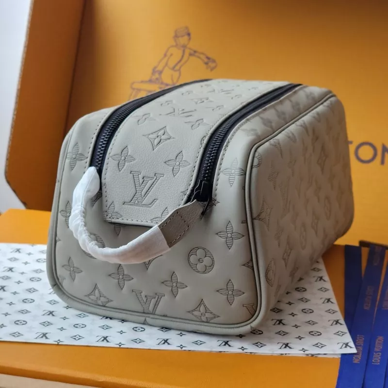 Durable 7915 Louis Vuitton AAA Quality Handbags For Women - Image 4