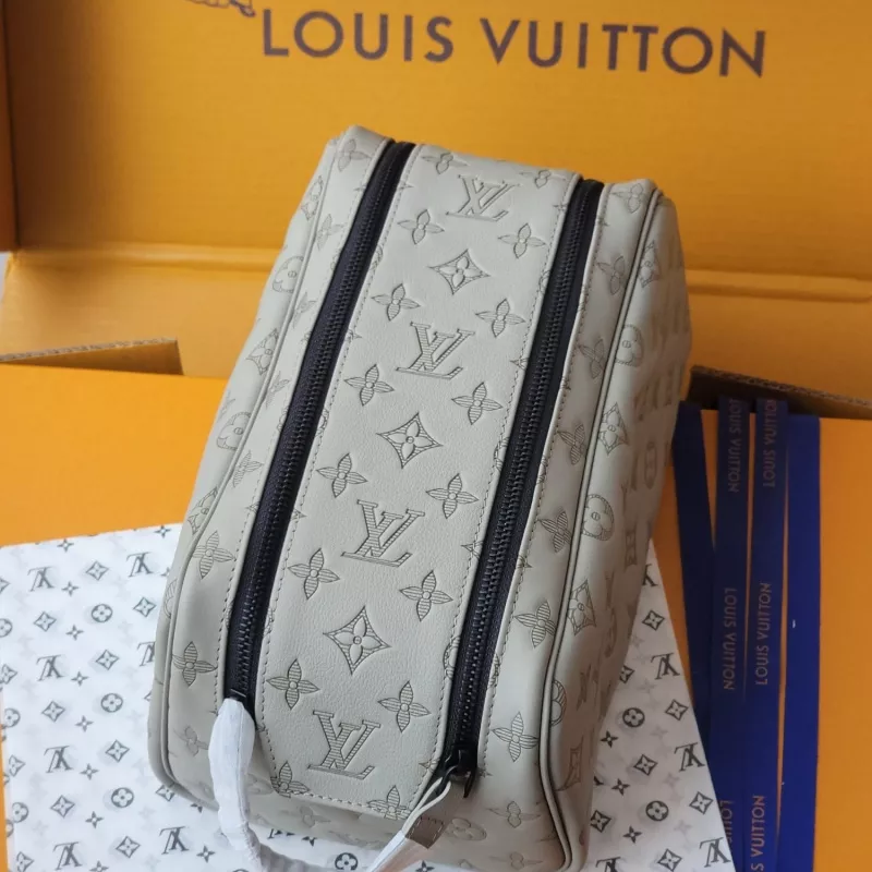 Durable 7915 Louis Vuitton AAA Quality Handbags For Women - Image 5