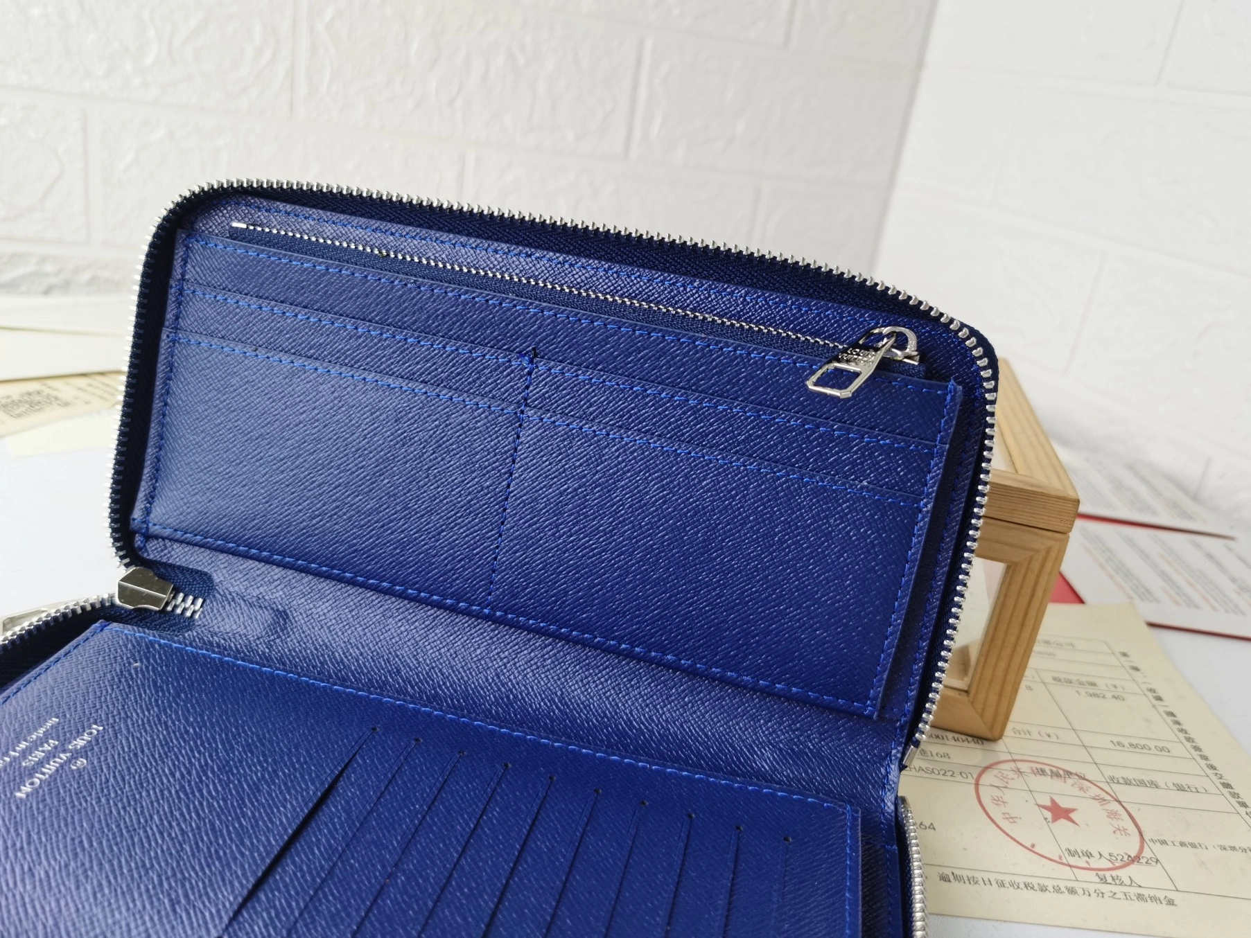 Durable 8066 Louis Vuitton LV Card Case For Unisex - Image 7