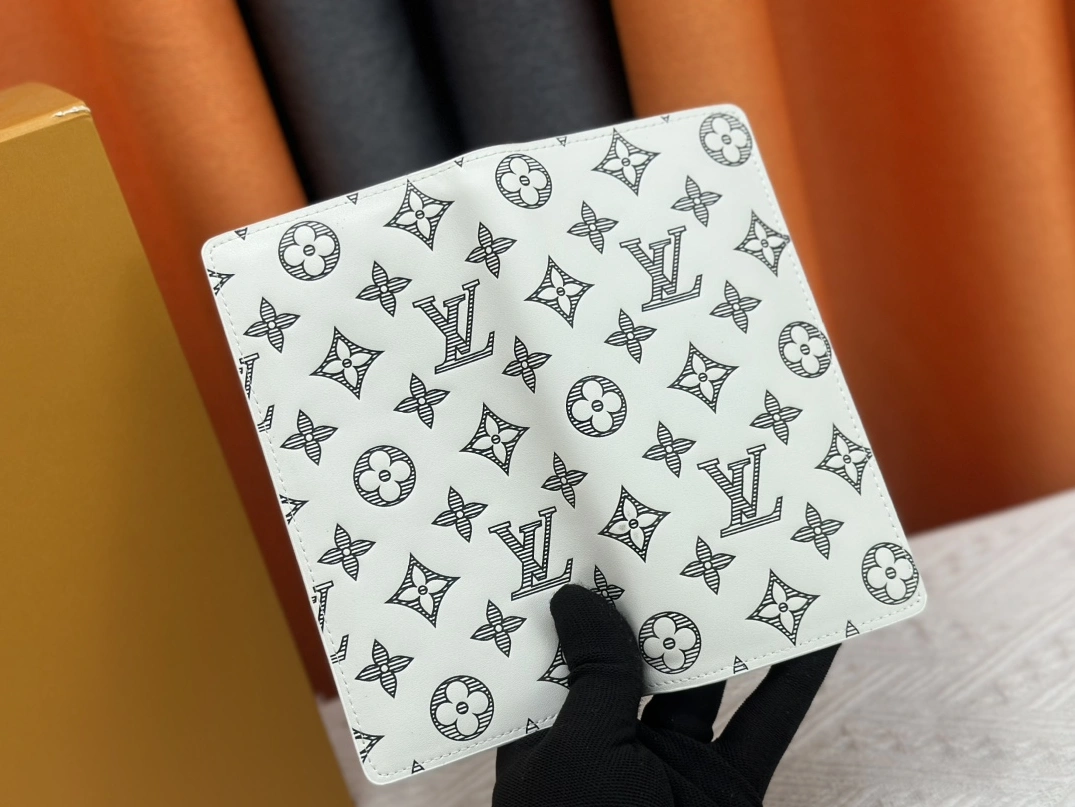 Durable 9644 Louis Vuitton LV Card Case - Image 6